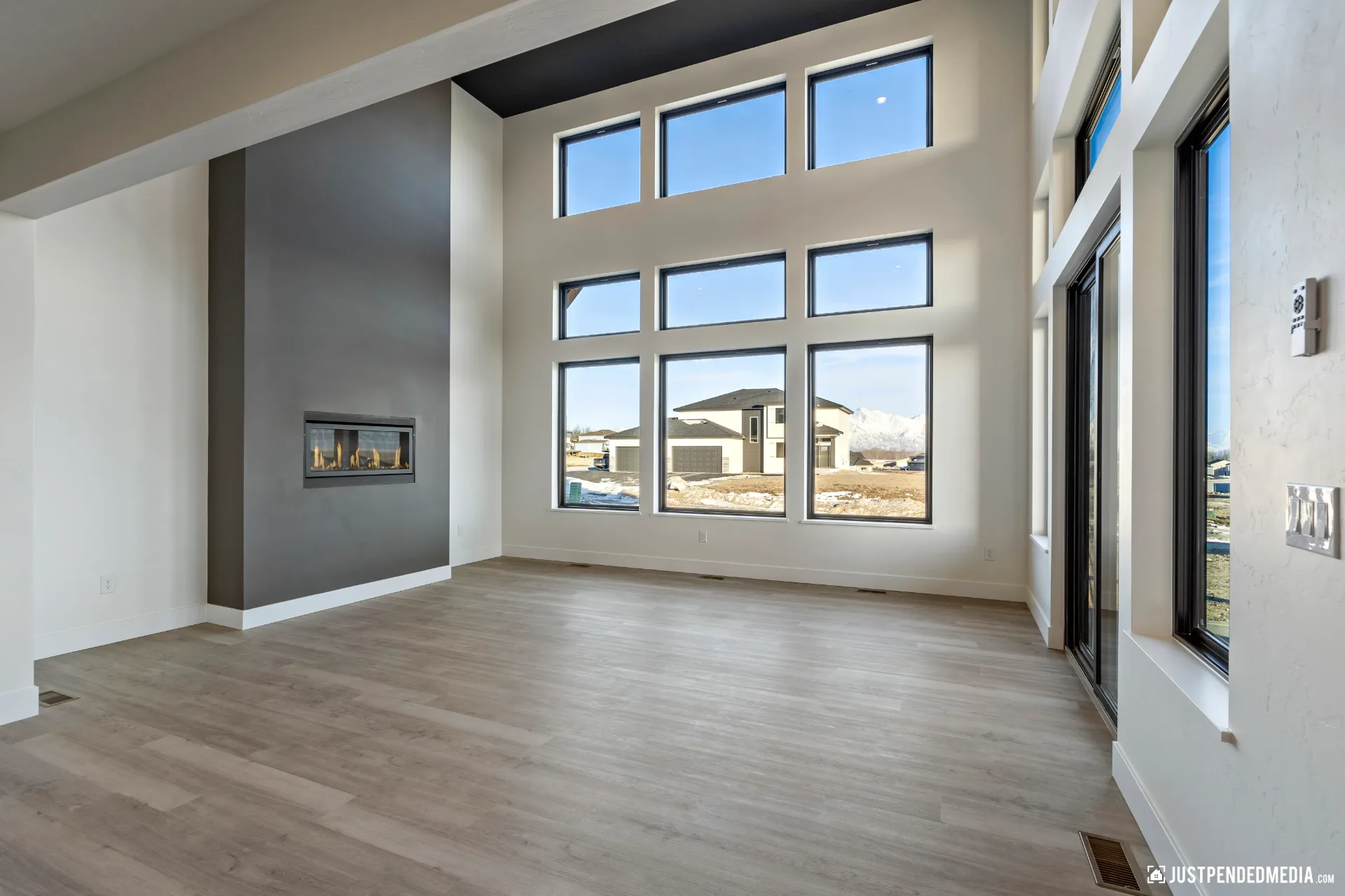 2290 Sanctuary