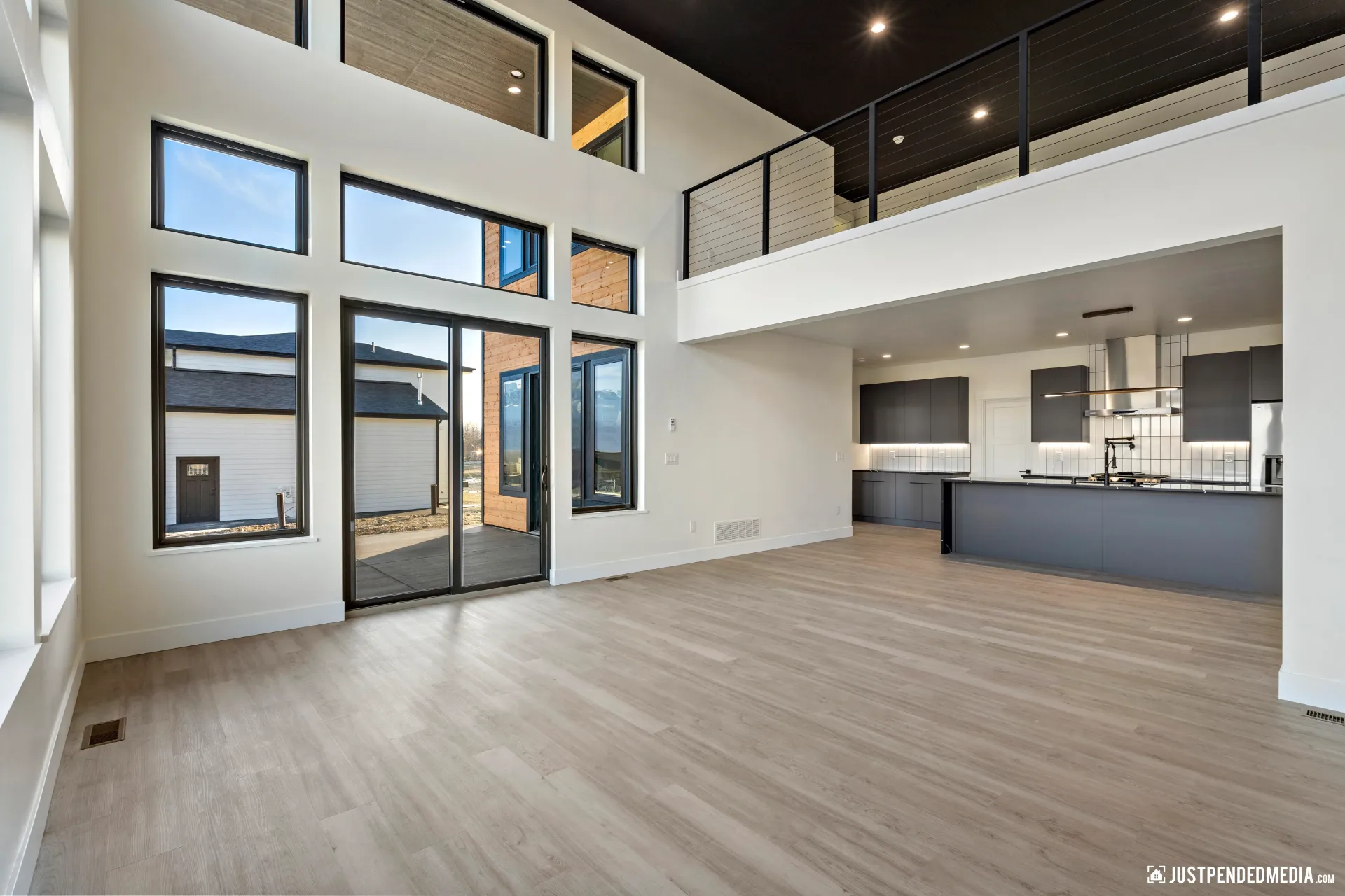 2290 Sanctuary