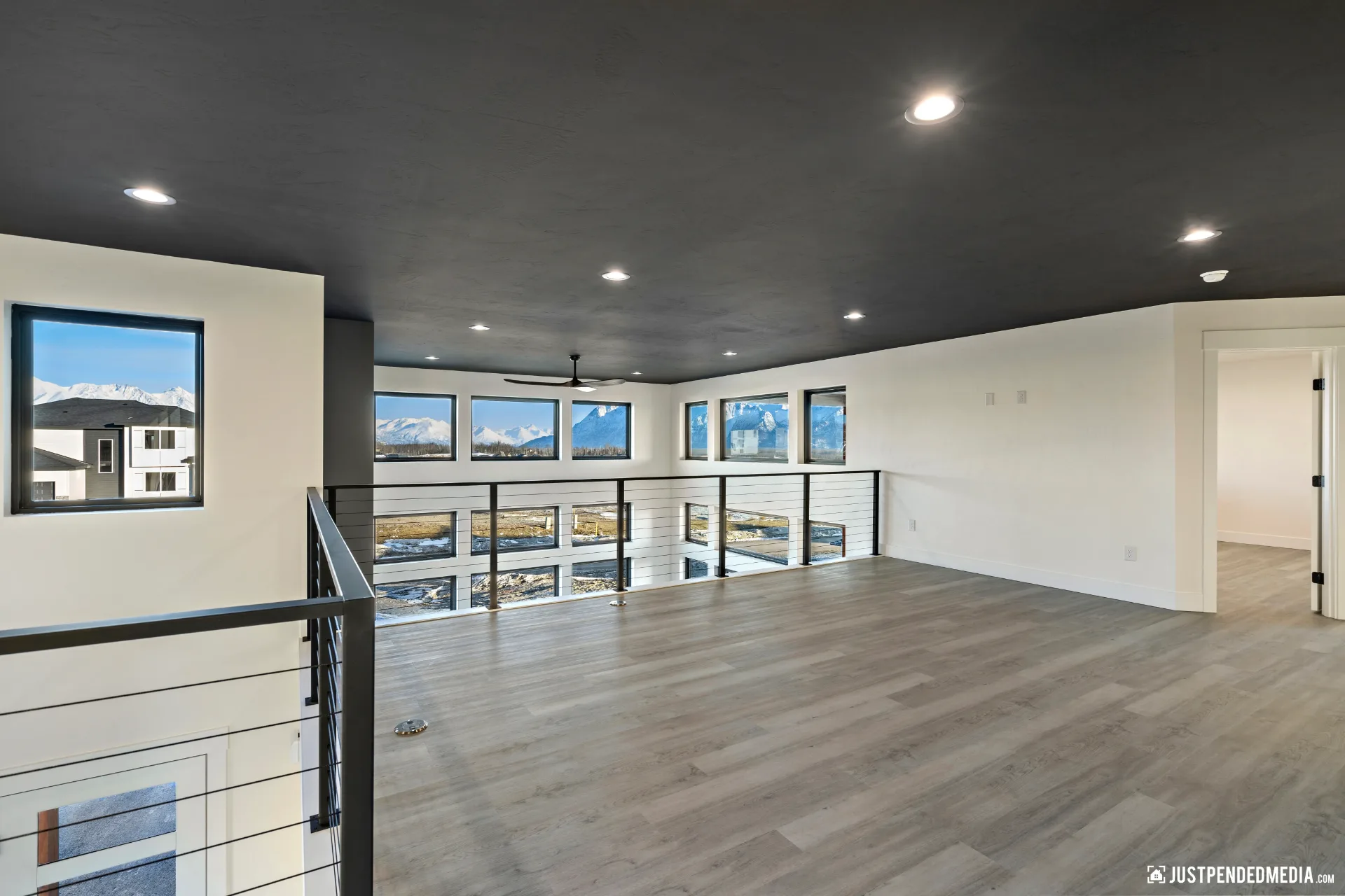 2290 Sanctuary